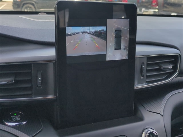 Thumbnail: 2020 Ford Explorer - 35