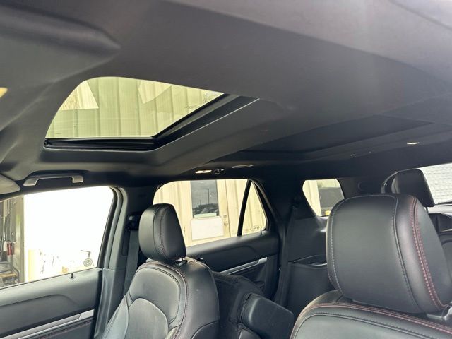 Thumbnail: 2019 Ford Explorer - 15