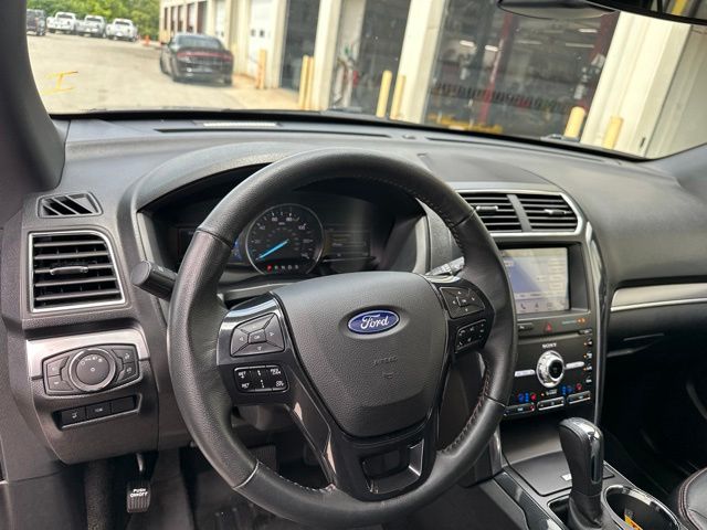 Thumbnail: 2019 Ford Explorer - 2