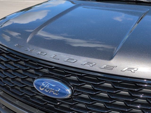 Thumbnail: 2019 Ford Explorer - 6