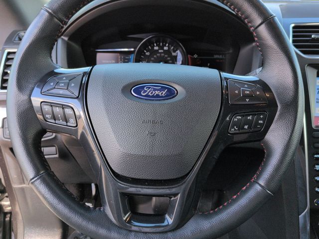 Thumbnail: 2019 Ford Explorer - 28