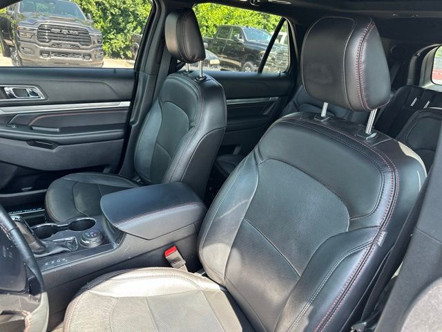 Thumbnail: 2019 Ford Explorer - 8