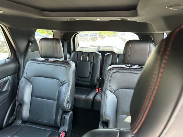 Thumbnail: 2019 Ford Explorer - 9