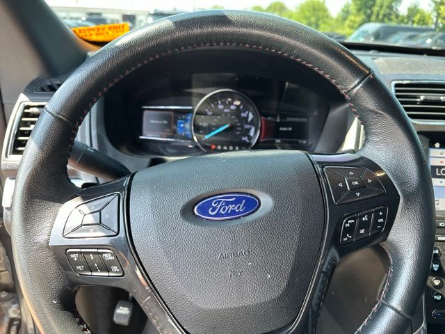 Thumbnail: 2019 Ford Explorer - 18