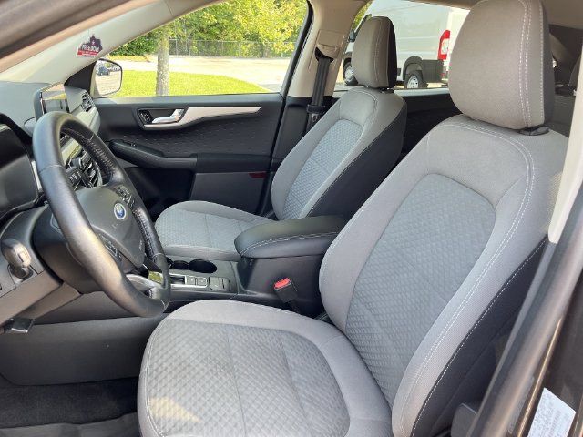 Thumbnail: 2020 Ford Escape - 9