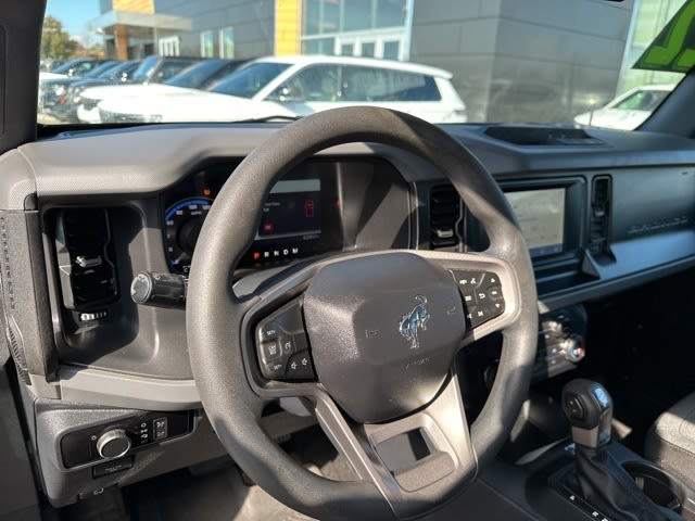 Thumbnail: 2022 Ford Bronco - 2