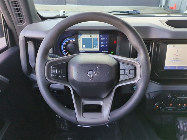 Thumbnail: 2022 Ford Bronco - 14