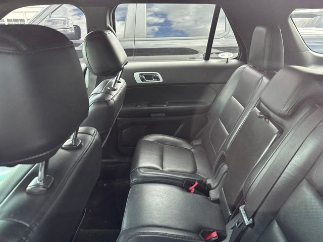 Thumbnail: 2012 Ford Explorer - 6