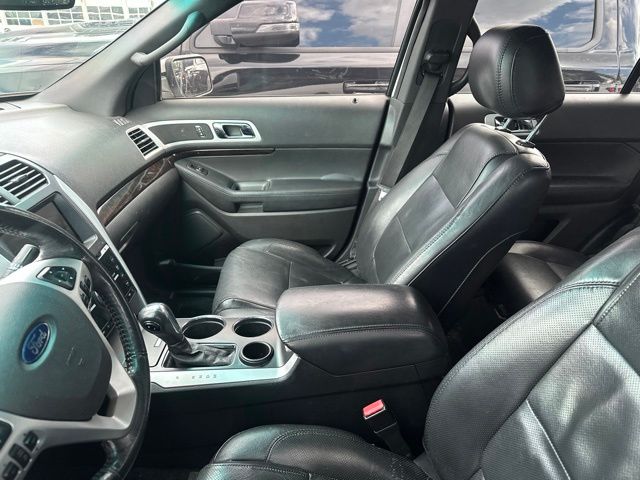 Thumbnail: 2012 Ford Explorer - 5