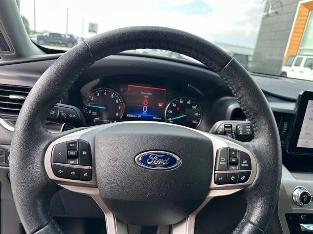 Thumbnail: 2021 Ford Explorer - 6