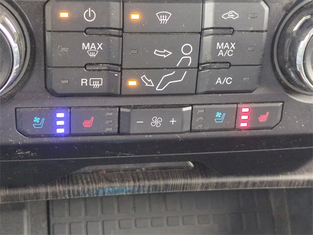 Thumbnail: 2020 Ford F-250 - 41