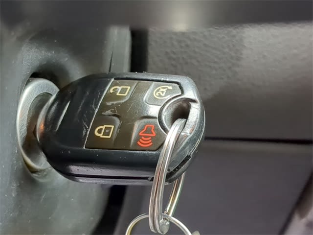 Thumbnail: 2016 Ford F-350 - 19