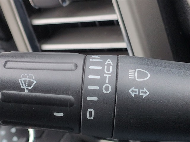 Thumbnail: 2016 Ford F-150 - 32