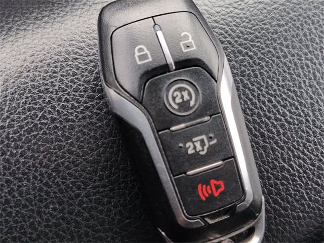 Thumbnail: 2016 Ford F-150 - 38