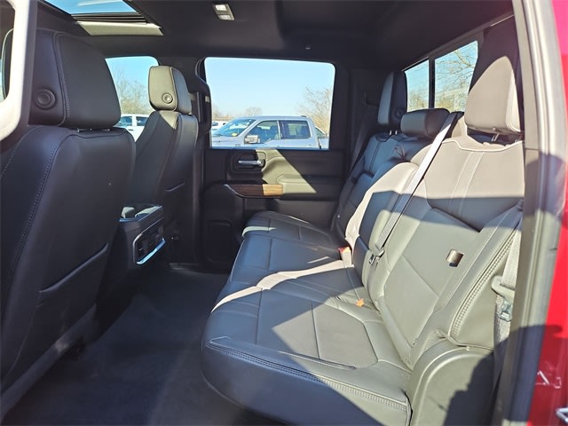 Thumbnail: 2022 Chevrolet Silverado 2500 - 30