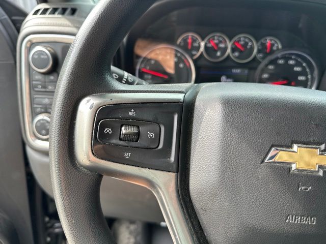 Thumbnail: 2020 Chevrolet Silverado 1500 - 13