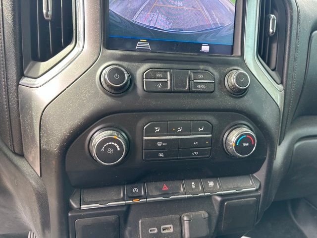 Thumbnail: 2020 Chevrolet Silverado 1500 - 12