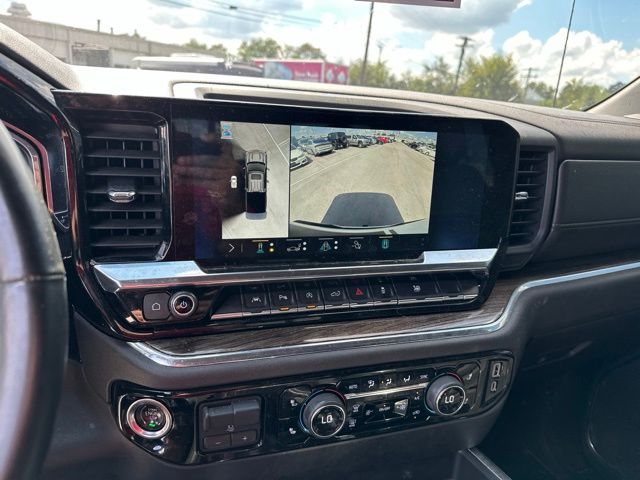 Thumbnail: 2023 Chevrolet Silverado 1500 - 13