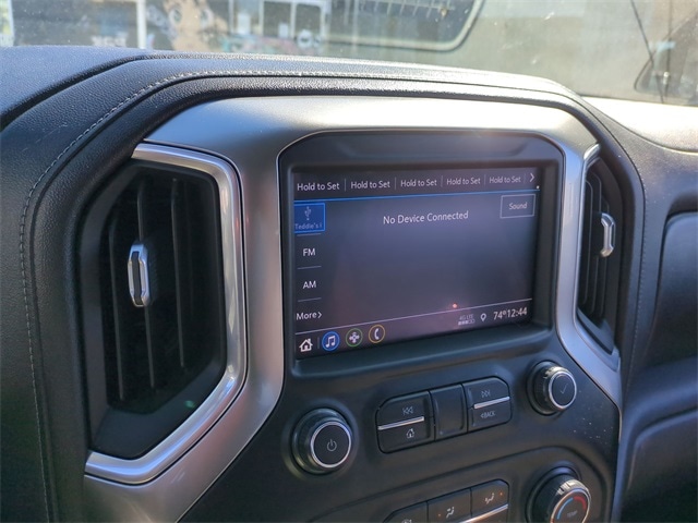 Thumbnail: 2020 Chevrolet Silverado 1500 - 32