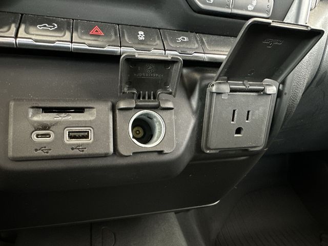 Thumbnail: 2021 Chevrolet Silverado 1500 - 31
