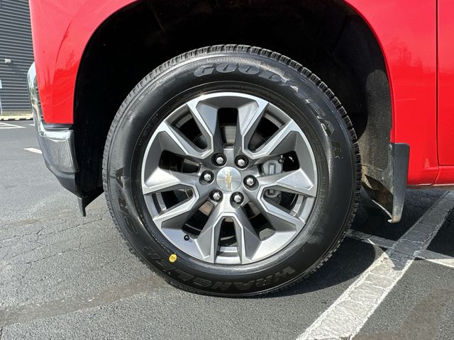 Thumbnail: 2021 Chevrolet Silverado 1500 - 6