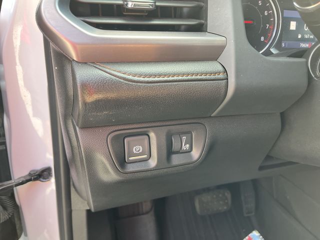 Thumbnail: 2021 GMC Acadia - 33