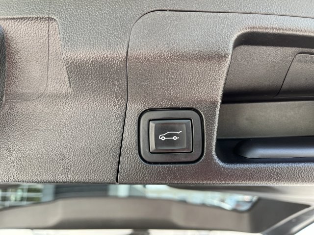 Thumbnail: 2021 GMC Acadia - 31