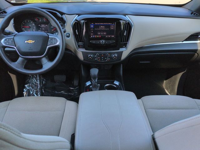 Thumbnail: 2023 Chevrolet Traverse - 9