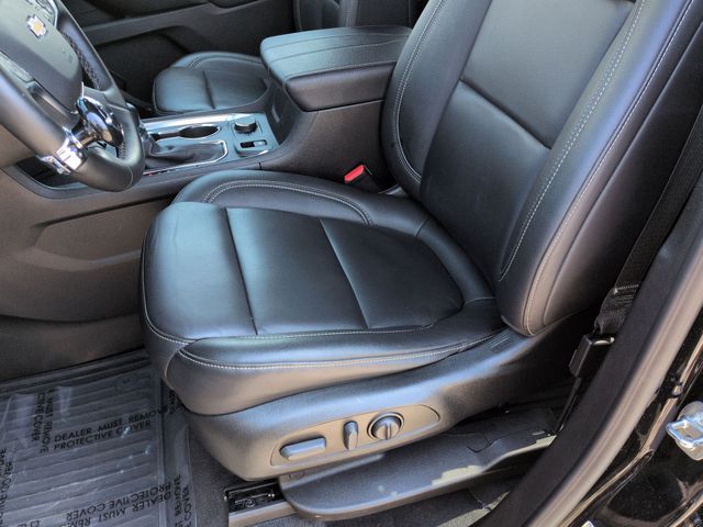 Thumbnail: 2023 Chevrolet Traverse - 10