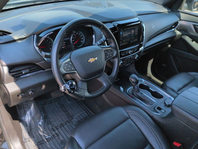 Thumbnail: 2023 Chevrolet Traverse - 2