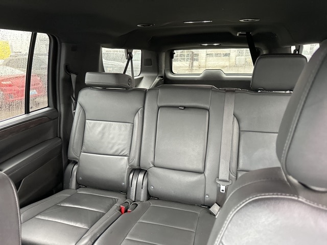 Thumbnail: 2023 Chevrolet Suburban - 7