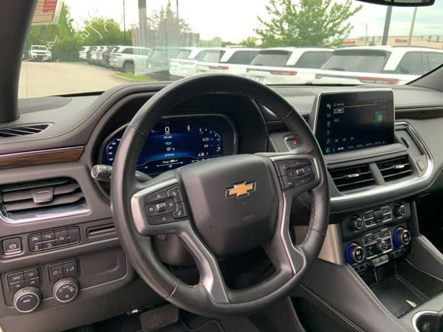 2023 Chevrolet Suburban Premier 2
