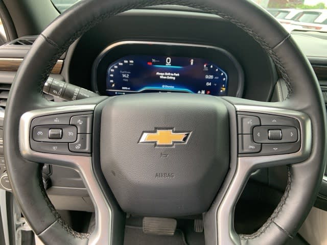 2023 Chevrolet Suburban Premier 16