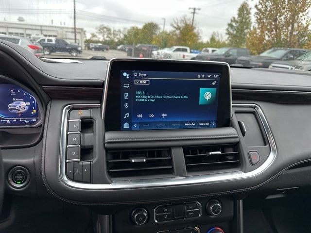 Thumbnail: 2023 Chevrolet Tahoe - 9