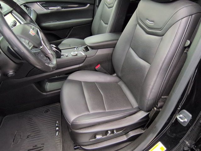 Thumbnail: 2023 Cadillac XT5 - 11