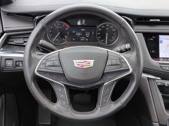 Thumbnail: 2023 Cadillac XT5 - 13