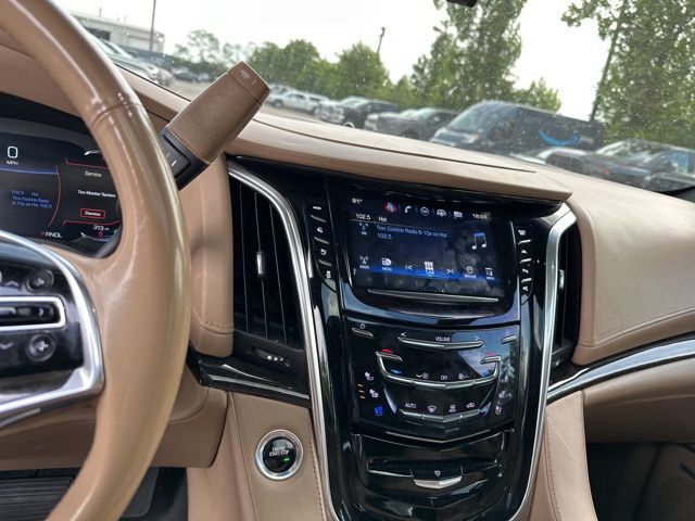 Thumbnail: 2019 Cadillac Escalade - 12