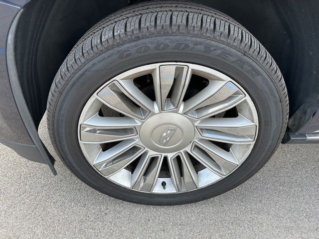 Thumbnail: 2019 Cadillac Escalade - 6