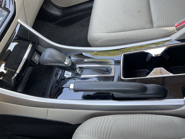 Thumbnail: 2016 Honda Accord - 13