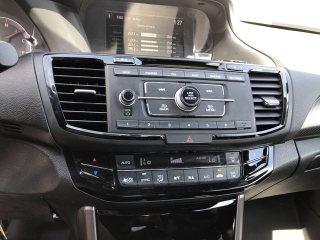 Thumbnail: 2016 Honda Accord - 27