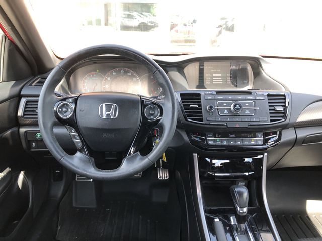 Thumbnail: 2016 Honda Accord - 8