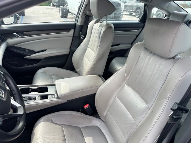 Thumbnail: 2018 Honda Accord - 6