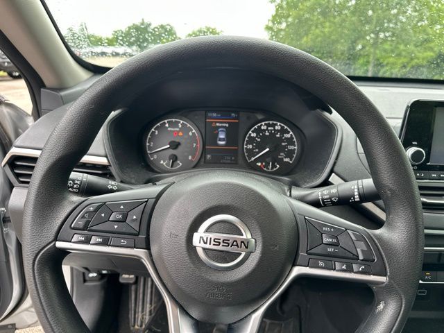 Thumbnail: 2022 Nissan Altima - 2