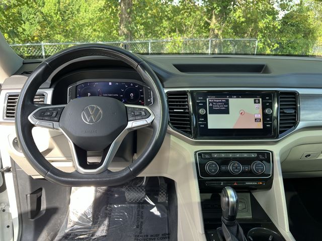 Thumbnail: 2021 Volkswagen Atlas - 8