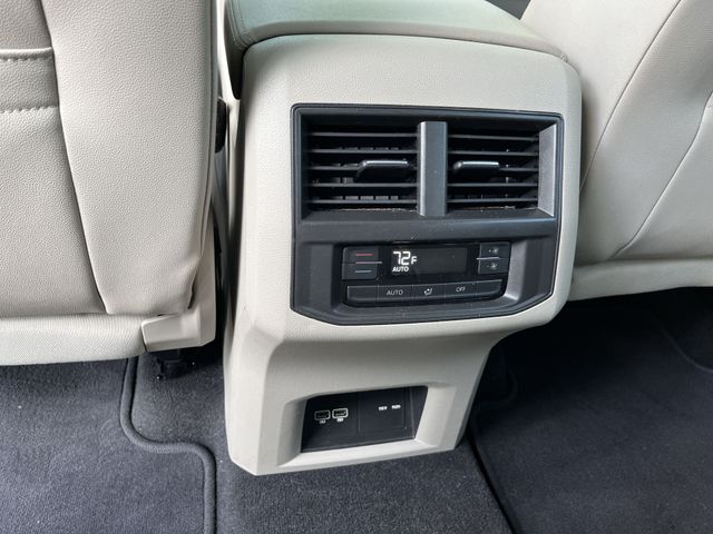 Thumbnail: 2021 Volkswagen Atlas - 35