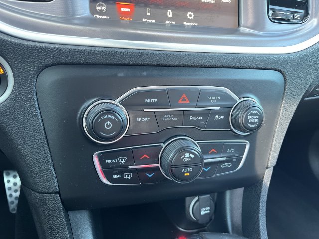 Thumbnail: 2020 Dodge Charger - 29