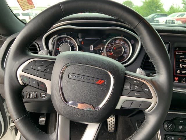 Thumbnail: 2015 Dodge Challenger - 6