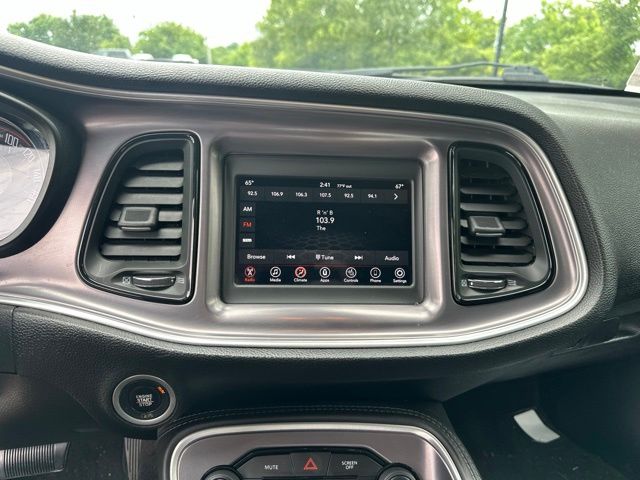 Thumbnail: 2019 Dodge Challenger - 9