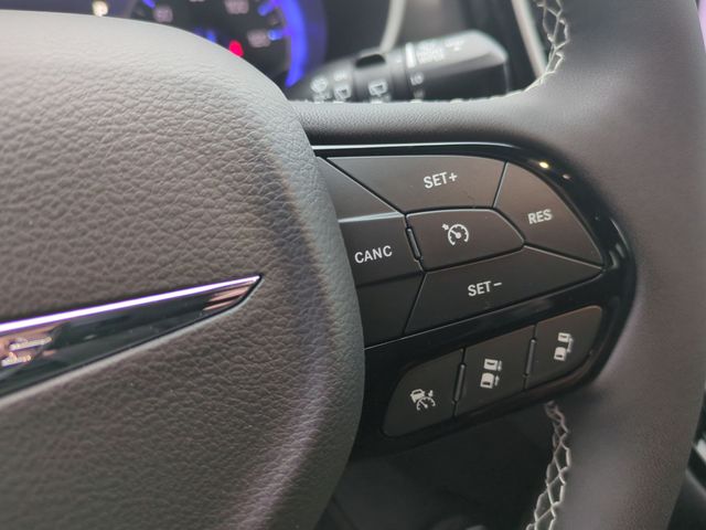 Thumbnail: 2026 Chrysler Pacifica - 29