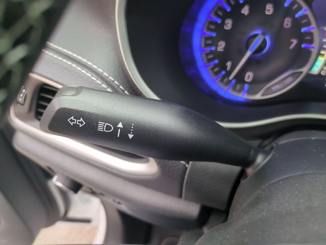 Thumbnail: 2026 Chrysler Pacifica - 16